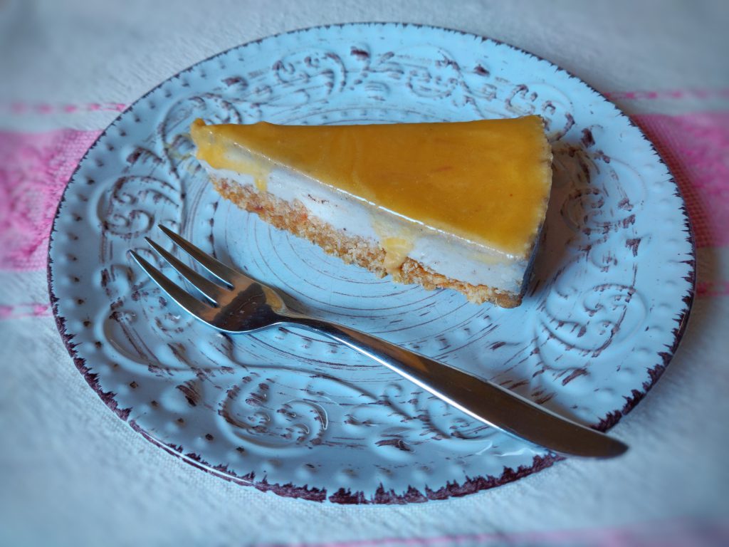 Kokosovo-karamelový cheesecake bez lepku mlieka vajec